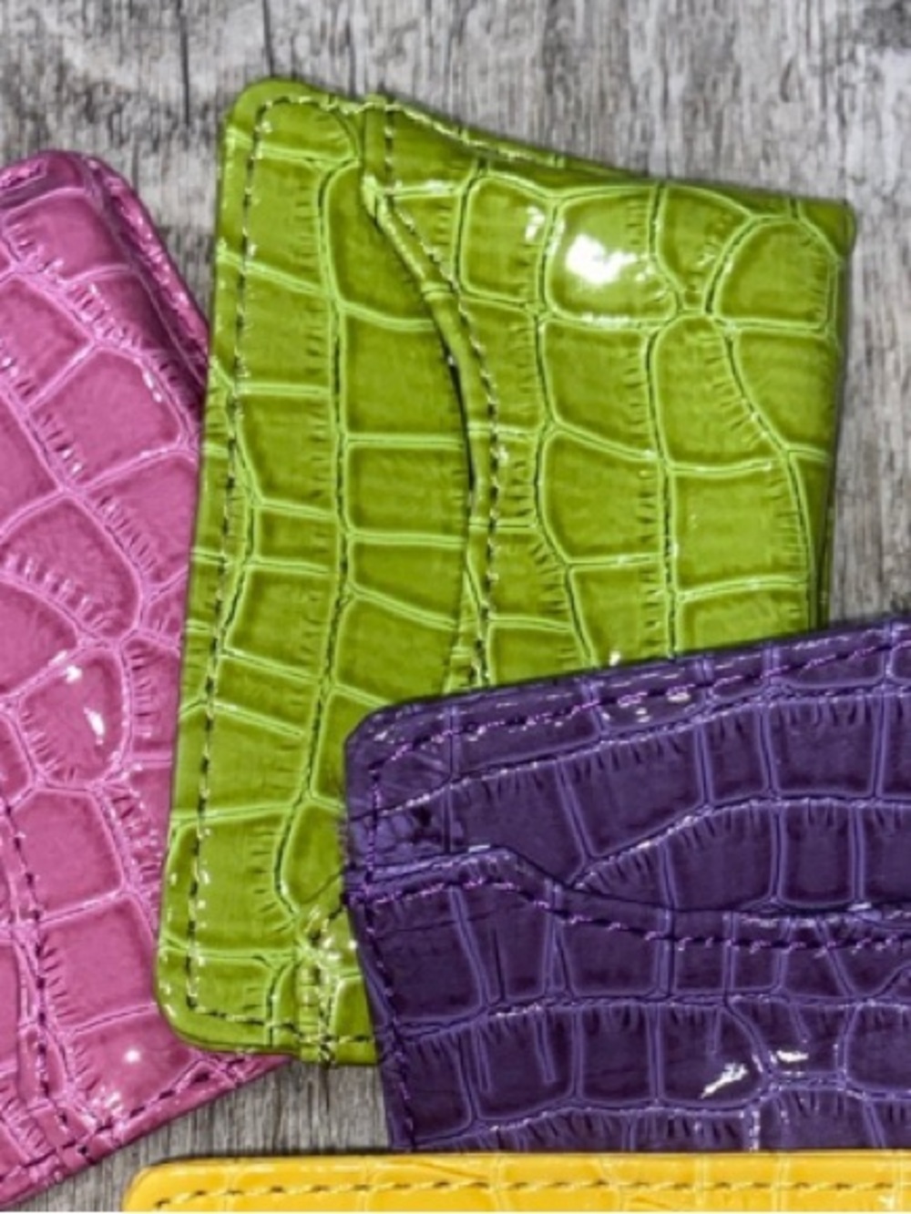 LIME GREEN JAZZD CARD HOLDER Vintage Moc Croc Faux Leather NWOT